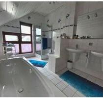 2,5-Zimmer Wohnung mit privater Dachterrasse in Zweifamilienhaus - Schwetzingen