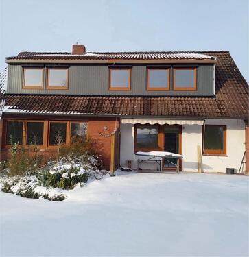 Foto - 3-Zimmer-Wohnung 1. OG komplett saniert und renoviert