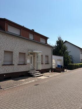 Foto - Einfamilienhaus in ruhiger Sackgasse
