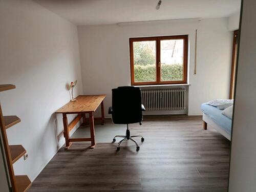 Foto - Vermiete 4 Zimmer WHG mit Balkon und Garten