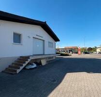 Lagerhalle über 2 Etagen mit 3 Tore - Bürstadt