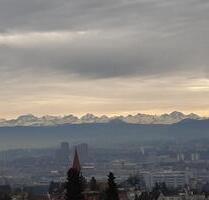 Charmante möblierte 2-Zimmerwohnung mit Balkon, Zürich - Konstanz Allmannsdorf