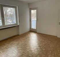 Schöne 2 Zimmer Wohnung mit Balkon in Rgbg.Ost zu vermieten - Regensburg Galgenberg