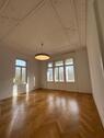Foto - Zimmer mit Empfang in Villa eines Notariats in 65187 Wiesbaden
