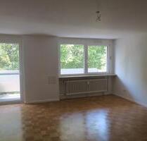 3-Zimmer-Wohnung mit Balkon - 1.950,00&nbsp;EUR Kaltmiete, ca.&nbsp; 80,00&nbsp;m&sup2; in München (PLZ: 81245) Aubing-Lochhausen-Langwied