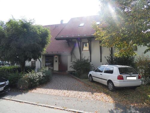 Foto - Großzügige Wohnung mit Garten 2-Zimmer-Wohnung mit Wannenbad, Blick ins Grüne und Südterrasse