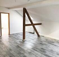 Großzügige 4-Raum-Wohnung mit Charme und viel Platz! - Gera Alt-Taubenpreskeln