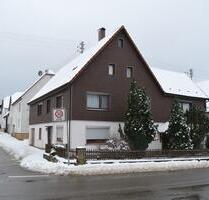 Großzügiges Haus 6 Zimmer in Hülben