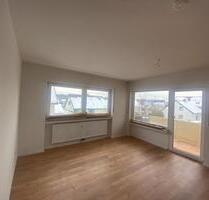 Sonnige 48 qm mit Balkon in Schwarzenbruck - Nürnberg Katzwang