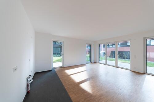 Foto - 3-Zimmer-Wohnung mit Gartenanteil & Stellplatz- WE98