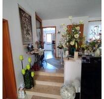 reihenmittelhaus - 575.000,00&nbsp;EUR Kaufpreis, ca.&nbsp; 180,00&nbsp;m&sup2; in Schweinfurt (PLZ: 97422) Haardt