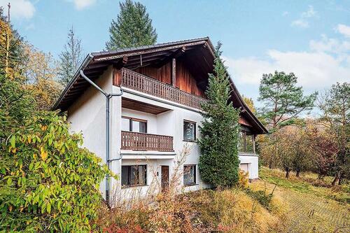 Foto - Einfamilienhaus mit Einliegerwohnung