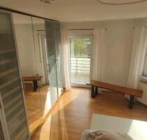 Gepflegte 4-Zimmer-Wohnung mit 2 Balkonen und EBK in Bretten