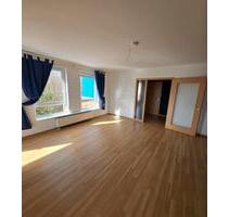 Gepflegte 2,5 Raumwohnung mit Balkon, Keller u. Carport - Bad Bodenteich