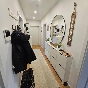 Foto - Neuwertige 3-Zi.-Whg. nach Kernsanierung