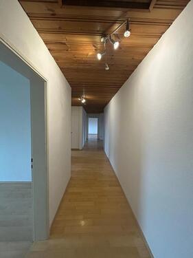 Foto - Schöne, geräumige 4,5-Zimmer-Wohnung 