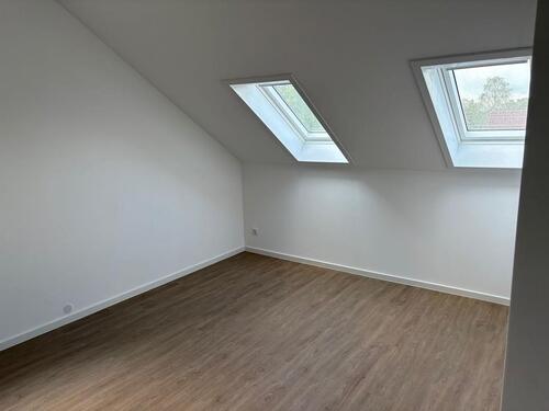 Foto - 1 Zimmer Dachgeschoßwohnung zur Miete in Uplengen