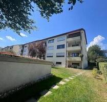 Geräumige 4 Zi. Wohnung 98qm, Garage, keine Makler Provision - Backnang