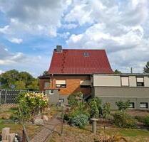 Einfamilienhaus mit Einliegerwohnung - Oschersleben (Bode)
