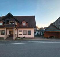 5 Zimmerwohnung auf 2 Etagen - 850,00&nbsp;EUR Kaltmiete, ca.&nbsp; 130,00&nbsp;m&sup2; in Bad Kissingen (PLZ: 97688)