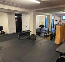 Studio für PT, Crossfit oder auch als Massage-Studio - Bad Honnef Studio für PT, Crossfit oder auch als Massage-Studio - Bad Honnef