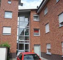 Rheine-Dutum; 2 ZKB mit Balkon, Parkettfußboden