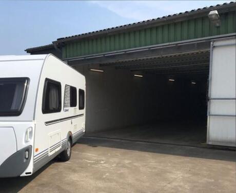 Foto - Wohnwagen-Unterstellplatz in Barlo in geschl. Halle zu vermieten