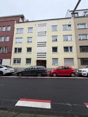 Foto - Familienfreundliche 3-Zimmer Wohnung mit Balkon in Köln-Alstadt