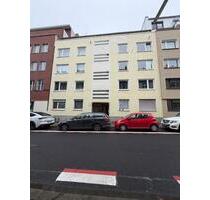 Familienfreundliche 3-Zimmer Wohnung mit Balkon in Köln-Alstadt