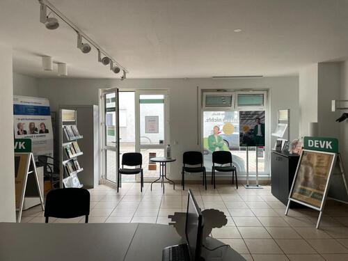 Foto - Lager Kleine Werkstatt - 800,00 EUR Kaltmiete,