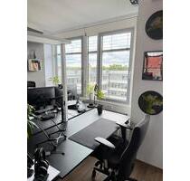 Coworking-Platz in moderner Digitalagentur – zentral in Dresden