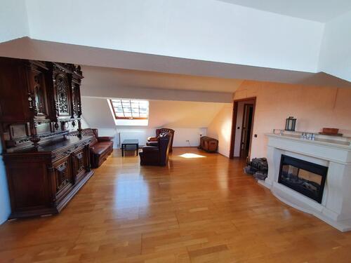 Foto - BOT: EBK, 2 Zimmer, 72 qm, Kamin ab sofort