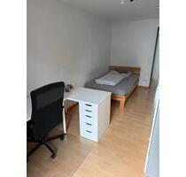 1 Zimmer Wohnung befristet fürs Sommersemester - Regensburg Galgenberg