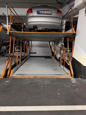 Foto - TG-Duplex UNTEN M-Untersendling direkt U3U6 Implerstr. 29