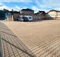 (Neuss) Rommerskirchen: Außenstellplätze für Caravan, Wohnmobile, Kastenwagen, LKW, Wohmobil Stellplatz, Garage, Scheune, Halle, Stellplatz Mieten, Grevenbroich, Mönchengladbach,