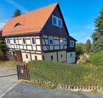 Frisch saniertes Haus in idyllischer Lage. Provisionsfrei. - Bad Schandau
