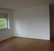 3 Zimmer Wohnung - 1.200,00 EUR Kaltmiete, ca.  82,00 m² in Konstanz (PLZ: 78465) Dettingen-Wallhausen