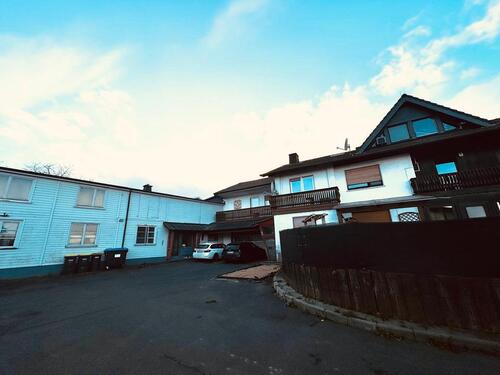 Foto - Vierseithof mit Wohn- & Gewerbefläche in Ulrichstein