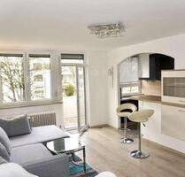 Vollmöblierte, helle 2-Zimmer-Wohnung mit sonnigem Balkon und EBK - Unterschleißheim