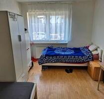 WG Zimmer zu vermiten - 400,00 EUR Kaltmiete, ca.  16,00 m² in Bretten (PLZ: 75015)