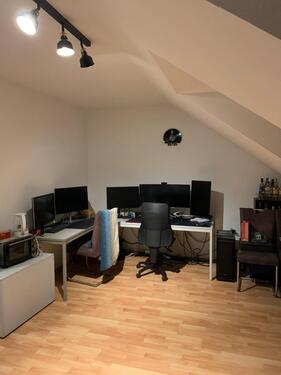 Foto - 1 Zimmer Dachgeschoßwohnung zur Miete in Oldenburg