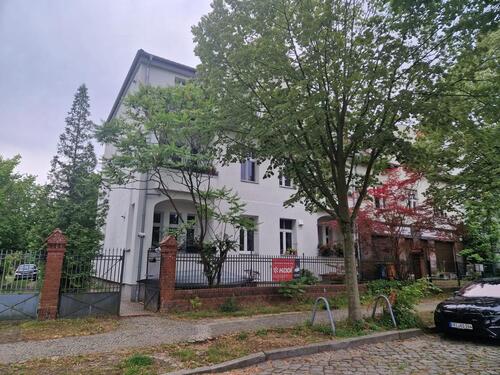 Foto - 3 bzw. 4 Zimmer Maisonette-Wohnung mit 2 Balkonen-Anzeige lesen!!