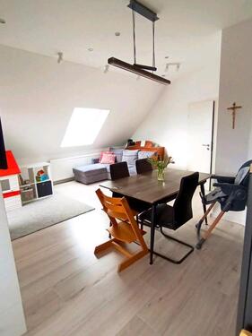 Foto - Modernisierte 3,5-Zimmer-Wohnung mit Wallbox & XXL-Stellplätzen