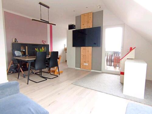 Foto - 3.5 Zimmer Dachgeschoßwohnung zur Miete in Aurachtal