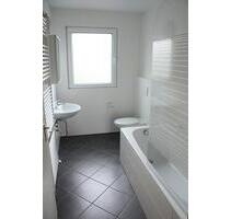 3-Zi.-DG.-Whg. mit Blick ins Grüne Nähe Erlangen - Uttenreuth