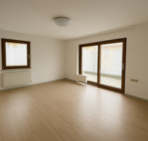 4-Zimmer Wohnung für WG-Gründung in Bad-Cannstatt - Stuttgart Bad Cannstatt