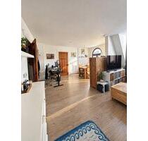 Voll möblierte 2-Zimmer-Altbauwohnung | 56 m² | Nürnberg-West