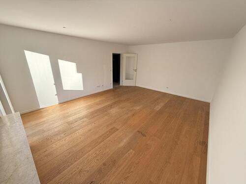 Foto - 3-Zimmer-Erdgeschosswohnung mit guter Infrastruktur in Perlach m. Schwimmbad