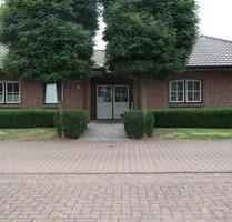 Seniorengerechte 2-Zimmer-Wohnung mit Terrasse - Varrel