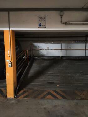 Foto - Tiefgaragen Stellplatz Parkplatz Wiehre ggü. St. Ursula Schule
